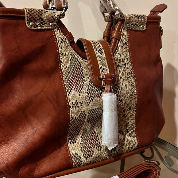 Antiqued Brown Leather Madi Claire Top Handle & Crossbody Handbags 👜 - Picture 5 of 8